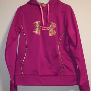 Under armour sweatshirt